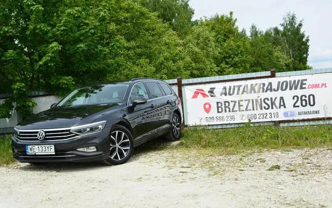 volkswagen Volkswagen Passat cena 79900 przebieg: 123000, rok produkcji 2019 z Raciąż